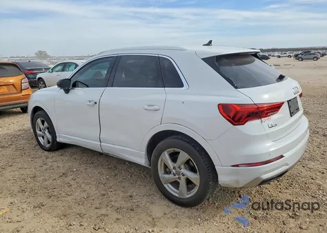 2020 Audi Q3 Premium z USA, uszkodzony, nr VIN WA1AECF35L1004336